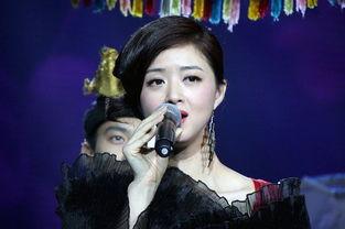 块头大的明星,揭秘块头大明星的非凡魅力与影响力