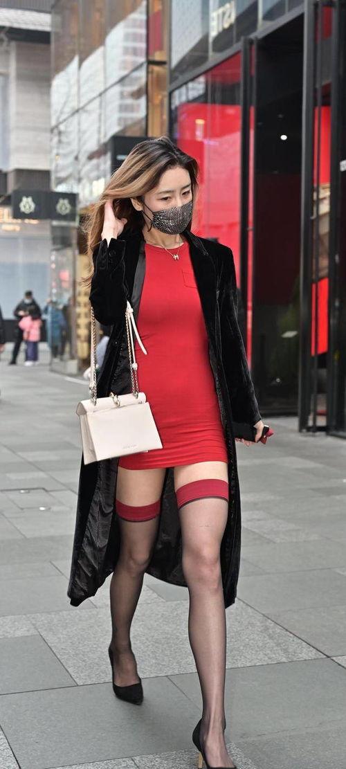 包臀丝袜贴吧,时尚潮流的聚集地