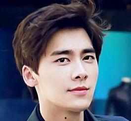 不作秀的明星,不作秀明星的低调魅力