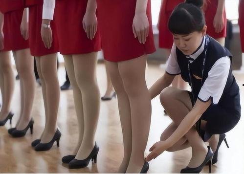 小学美女穿长丝袜图片,小学美女的优雅瞬间